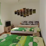 Lono * Jičín