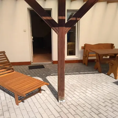Lono Apartment